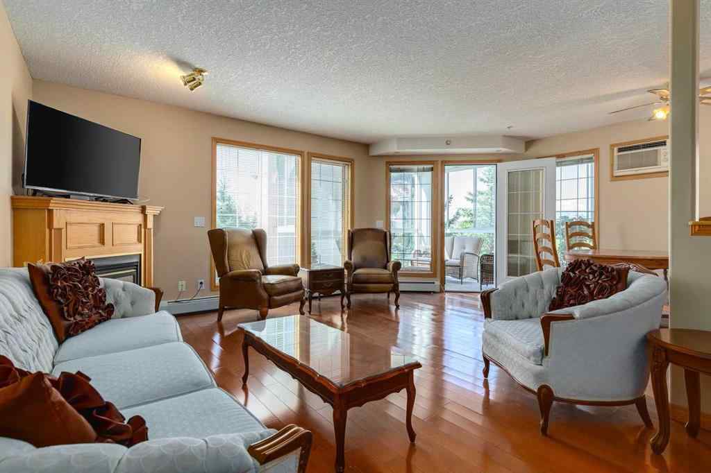 MLS® A2253336 - Unit #220 6868 Sierra Morena Boulevard SW in Signal Hill Calgary, Residential