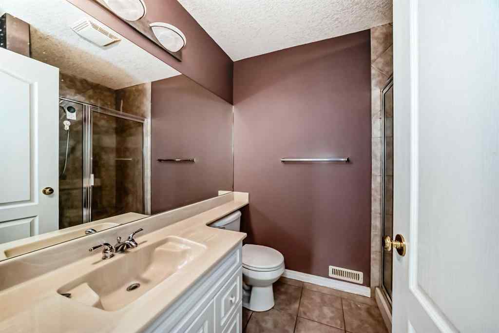 MLS® A2253338 - 7 Signature Mews SW in Signal Hill Calgary, Residential