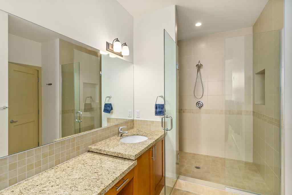 MLS® A2253340 - 2134 30 Avenue SW in Richmond Calgary, Residential