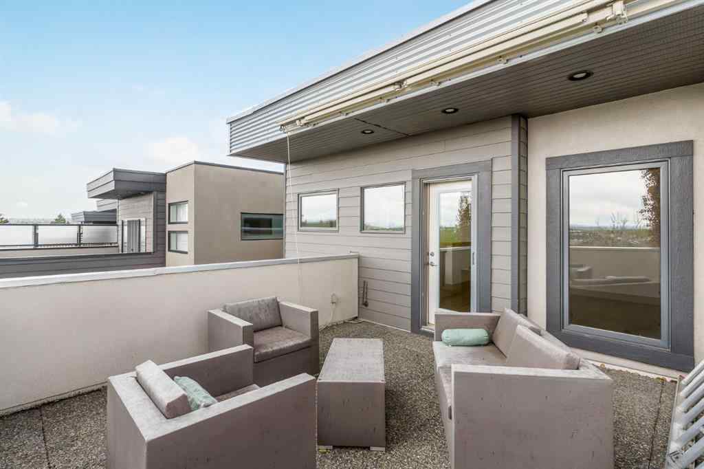 MLS® A2253340 - 2134 30 Avenue SW in Richmond Calgary, Residential