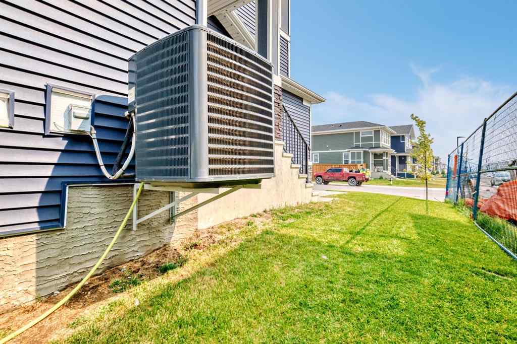MLS® A2253343 - 271 Chelsea Heath  in Chelsea_CH Chestermere, Residential