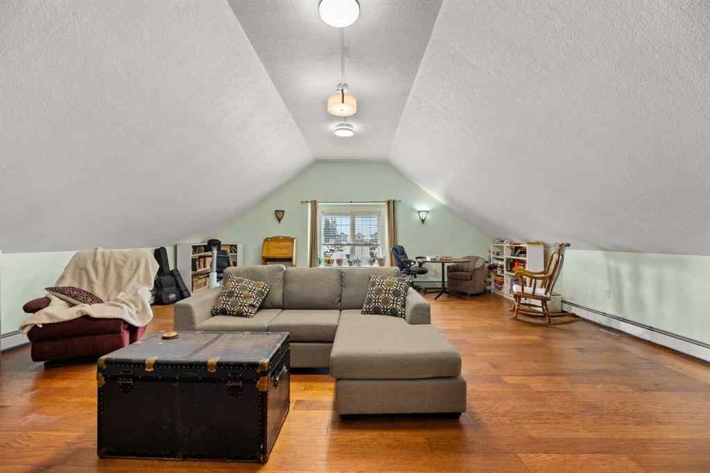 MLS® A2253347 - 6002 60 Street  in NONE Olds, Residential