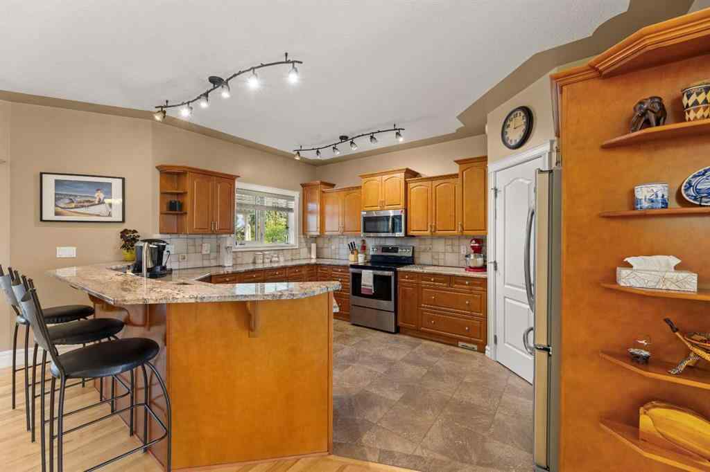 MLS® A2253347 - 6002 60 Street  in NONE Olds, Residential