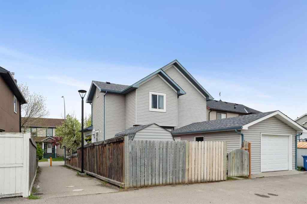 MLS® A2253352 - 30 Martha's Haven Manor NE in Martindale Calgary, Residential