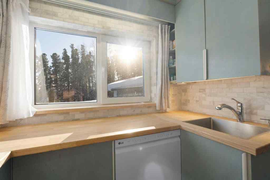 MLS® A2253354 - 4823 Ravine Drive  in NONE Swan Hills, Residential