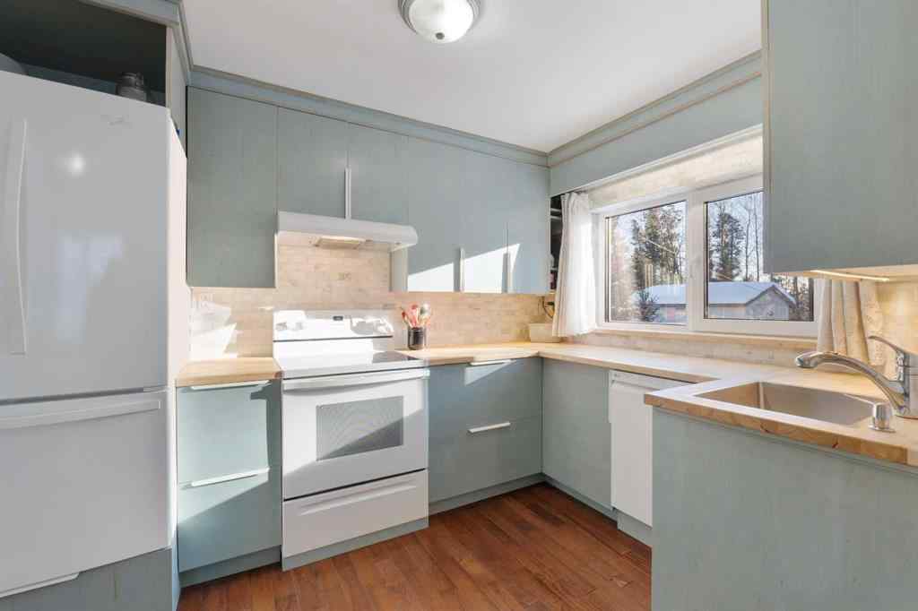 MLS® A2253354 - 4823 Ravine Drive  in NONE Swan Hills, Residential