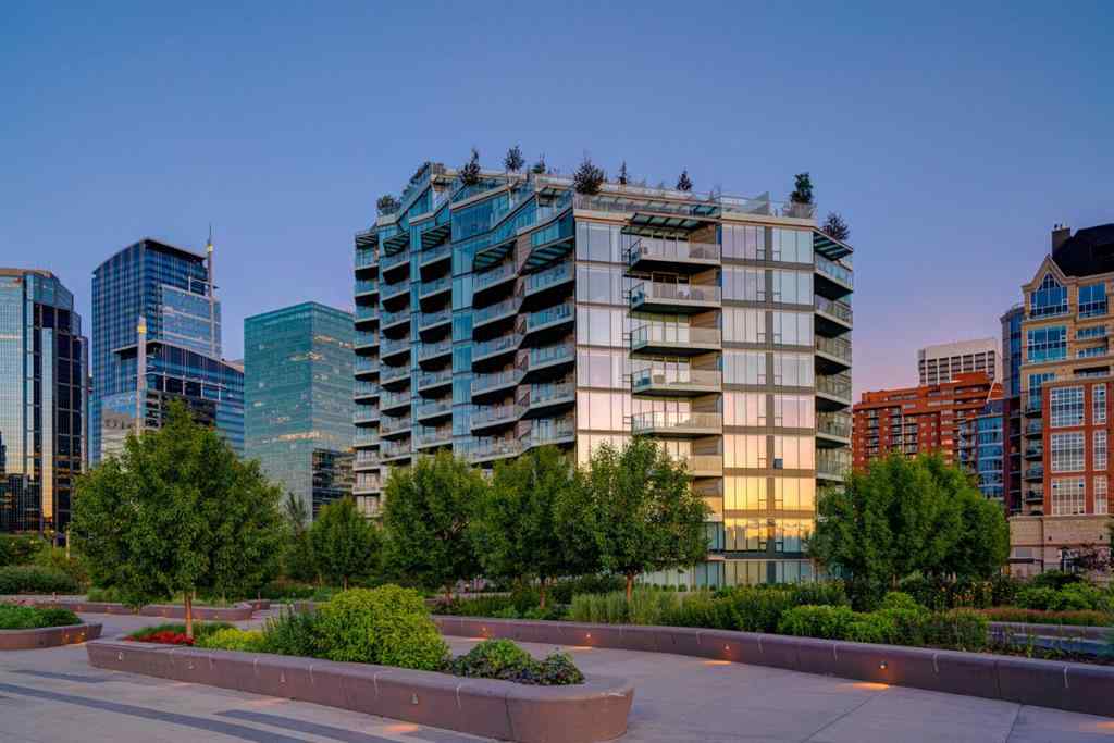 MLS® A2253355 - Unit #802 738 1 Avenue SW in Eau Claire Calgary, Residential