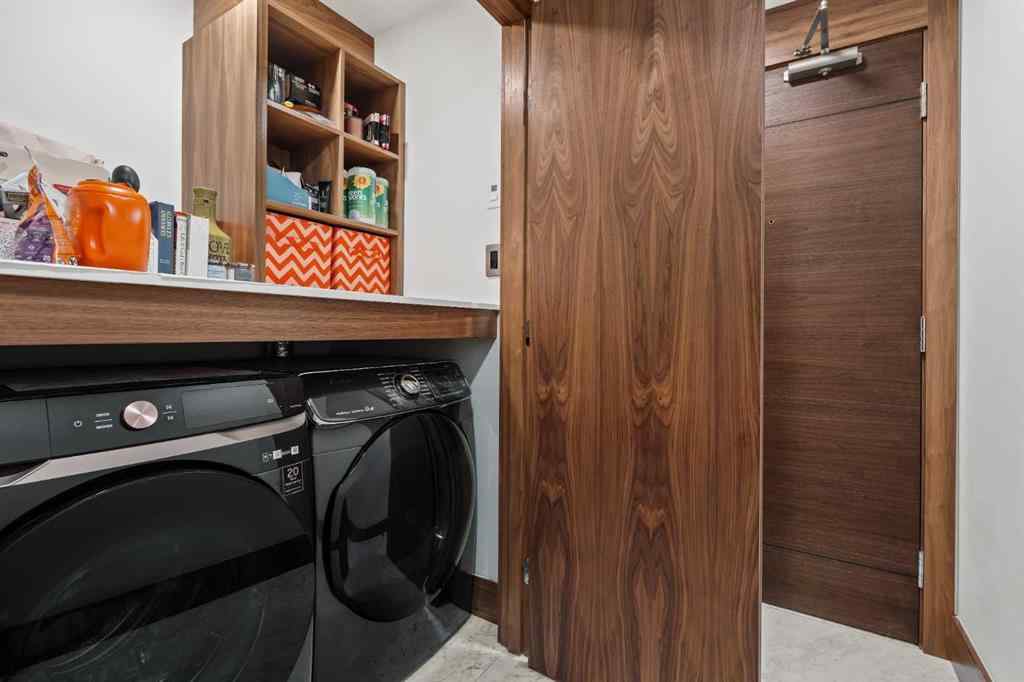 MLS® A2253355 - Unit #802 738 1 Avenue SW in Eau Claire Calgary, Residential