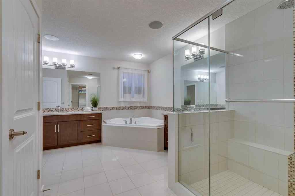 MLS® A2253356 - 522 Mahogany Manor SE in Mahogany Calgary, Residential