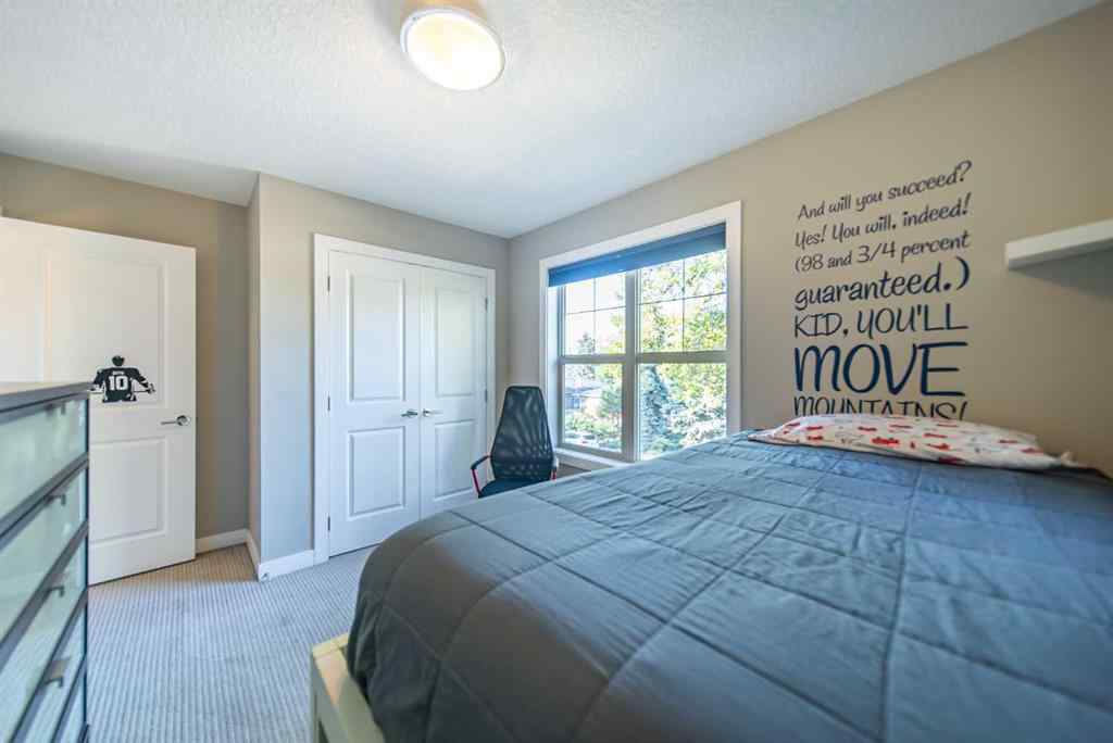 MLS® A2253357 - 3524 41 Street SW in Glenbrook Calgary, Residential