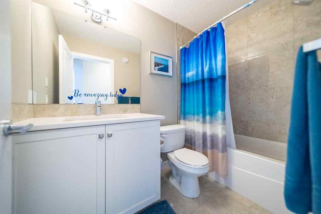 MLS® A2253357 - 3524 41 Street SW in Glenbrook Calgary, Residential