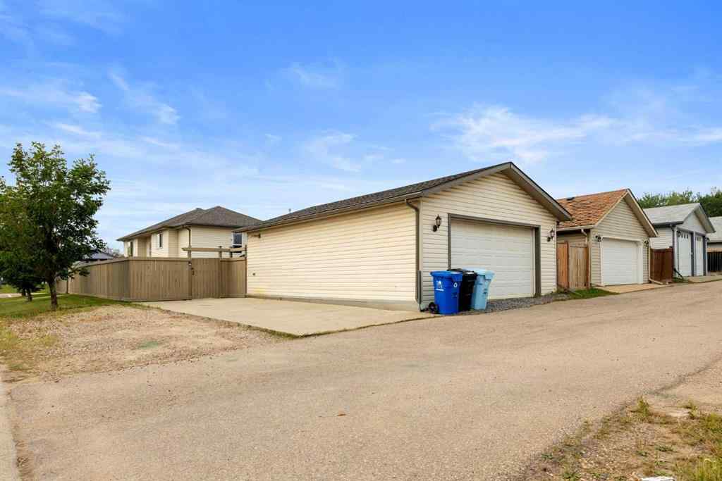 MLS® A2253358 - 101 Mcdougall Crescent  in Timberlea Fort McMurray, Residential
