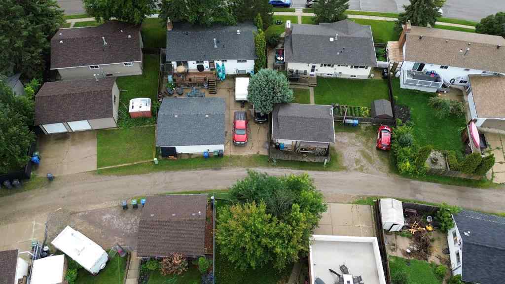 MLS® A2253360 - 5248 37 Street   in Margodt Innisfail, Residential