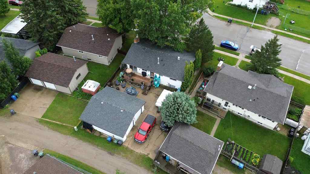 MLS® A2253360 - 5248 37 Street   in Margodt Innisfail, Residential
