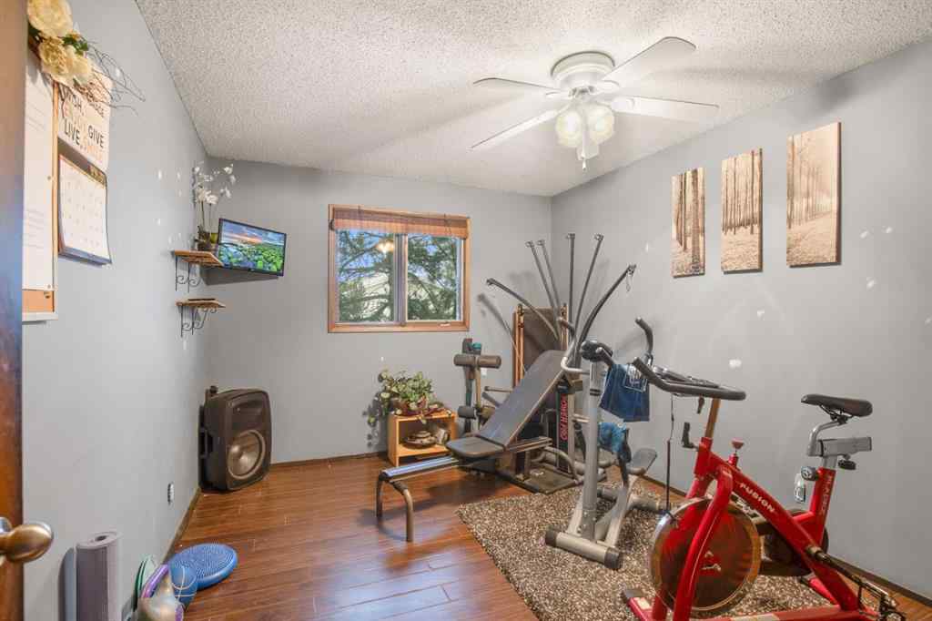 MLS® A2253360 - 5248 37 Street   in Margodt Innisfail, Residential
