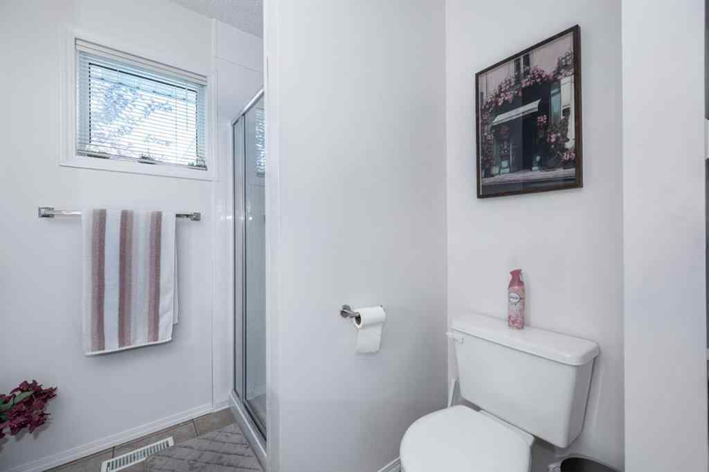 MLS® A2253361 - 231 Harvest Gold Place NE in Harvest Hills Calgary, Residential