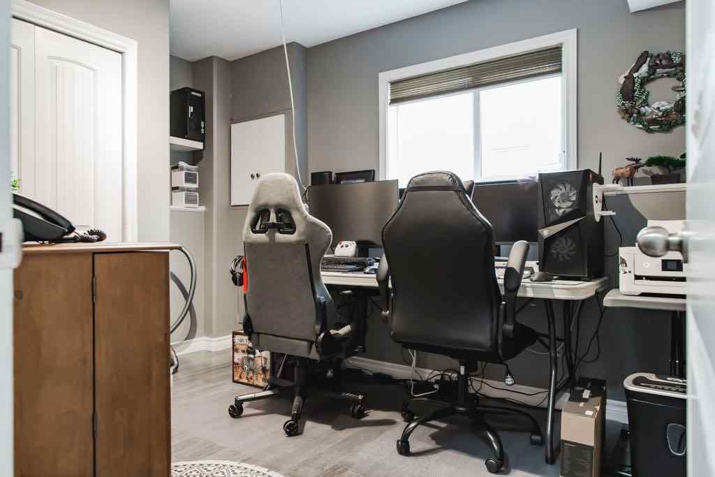 MLS® A2253363 - 10429 122 Avenue  in Royal Oaks Grande Prairie, Residential