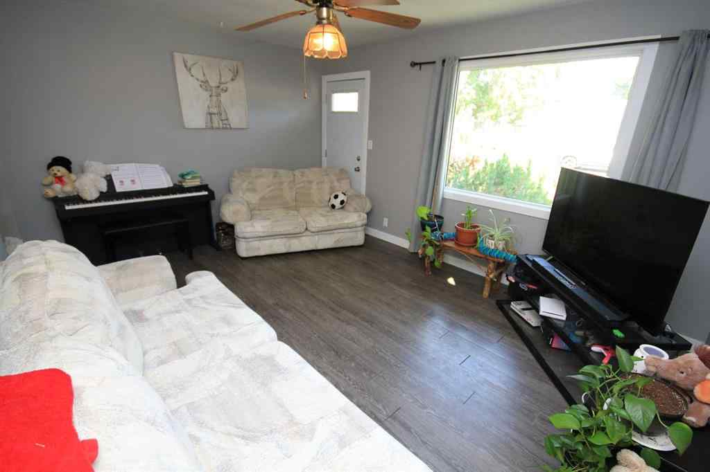 MLS® A2253364 - 5052 44 Avenue  in NONE Taber, Residential
