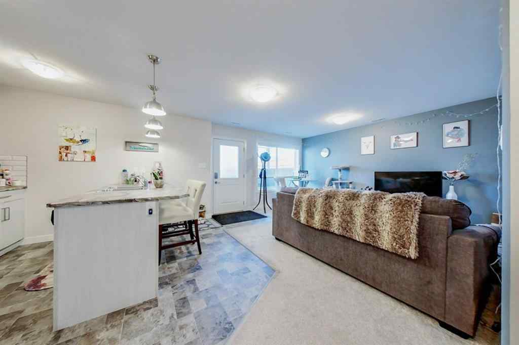 MLS® A2253365 - 67 Kensington Road W in NONE Lethbridge, Residential