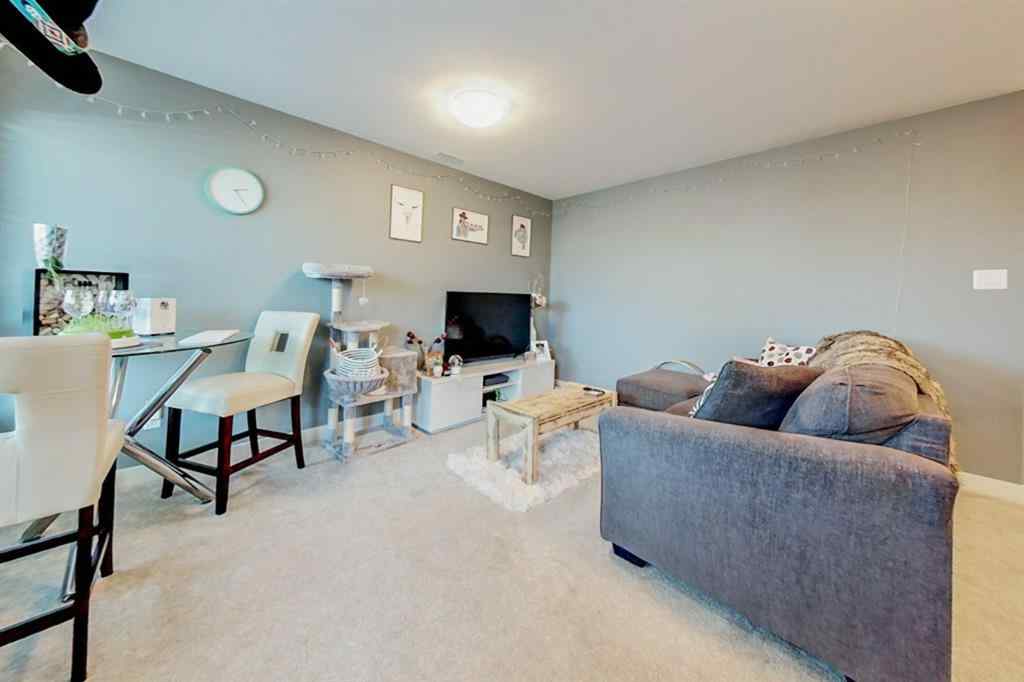 MLS® A2253365 - 67 Kensington Road W in NONE Lethbridge, Residential