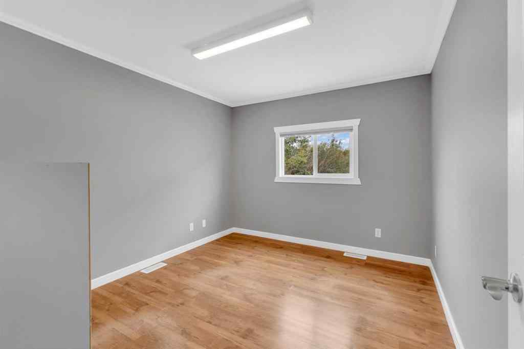 MLS® A2253366 - 4212 Hewlett Drive  in Blindman Industrial Park Rural Red Deer County, Commercial