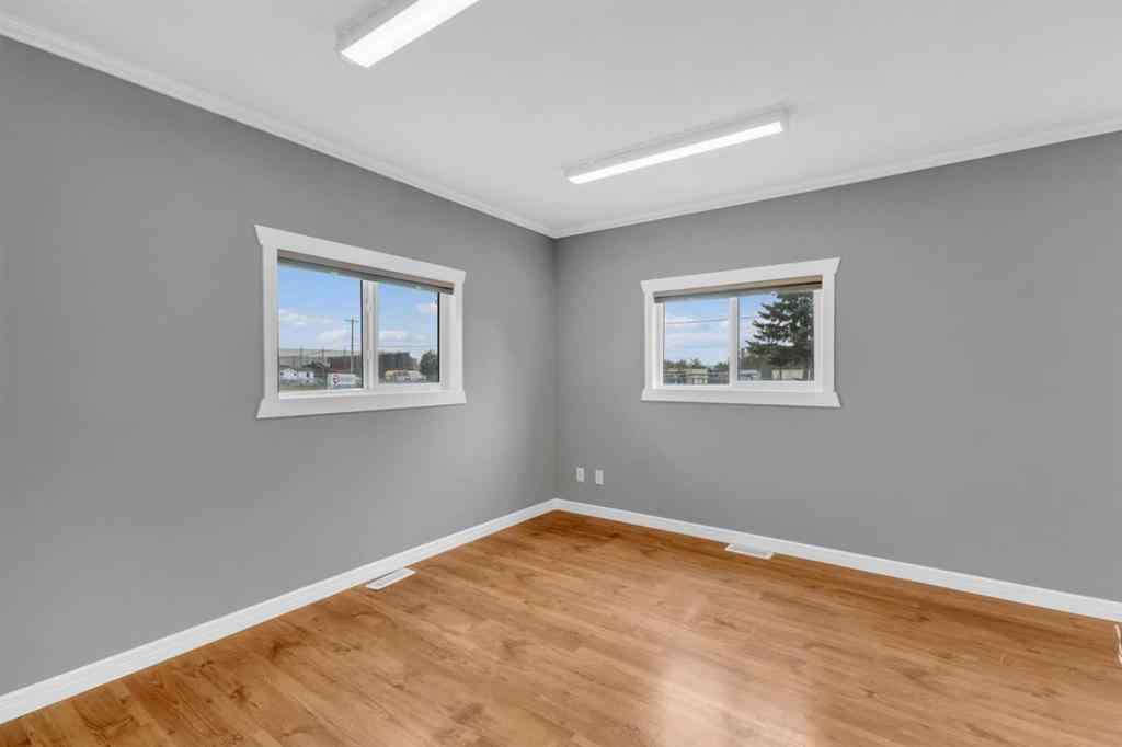 MLS® A2253366 - 4212 Hewlett Drive  in Blindman Industrial Park Rural Red Deer County, Commercial