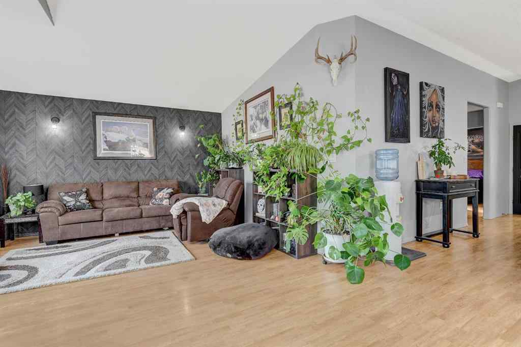 MLS® A2253372 - 8714 67 Avenue  in Countryside South Grande Prairie, Residential