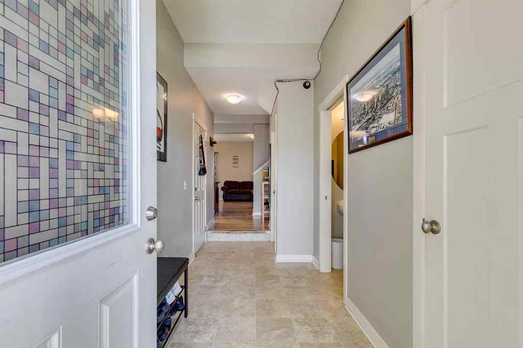 MLS® A2253374 - 43 Sunrise Crescent NE in Sunrise Meadows High River, Residential