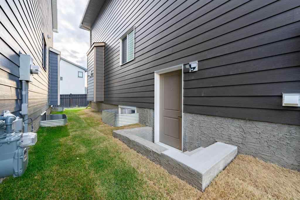 MLS® A2253377 - 20 Sunvalley View  in Sunset Ridge Cochrane, Residential