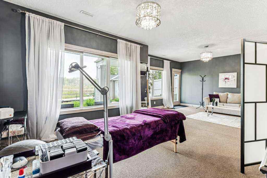 MLS® A2253379 - 16 Royal Oak Cape NW in Royal Oak Calgary, Residential