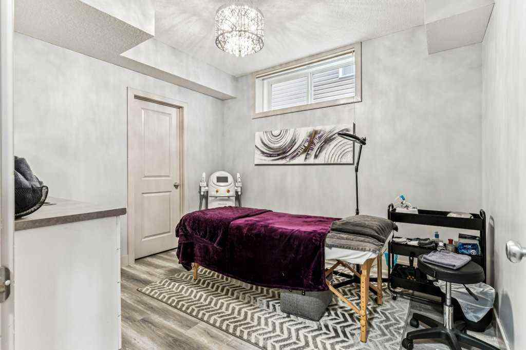 MLS® A2253379 - 16 Royal Oak Cape NW in Royal Oak Calgary, Residential