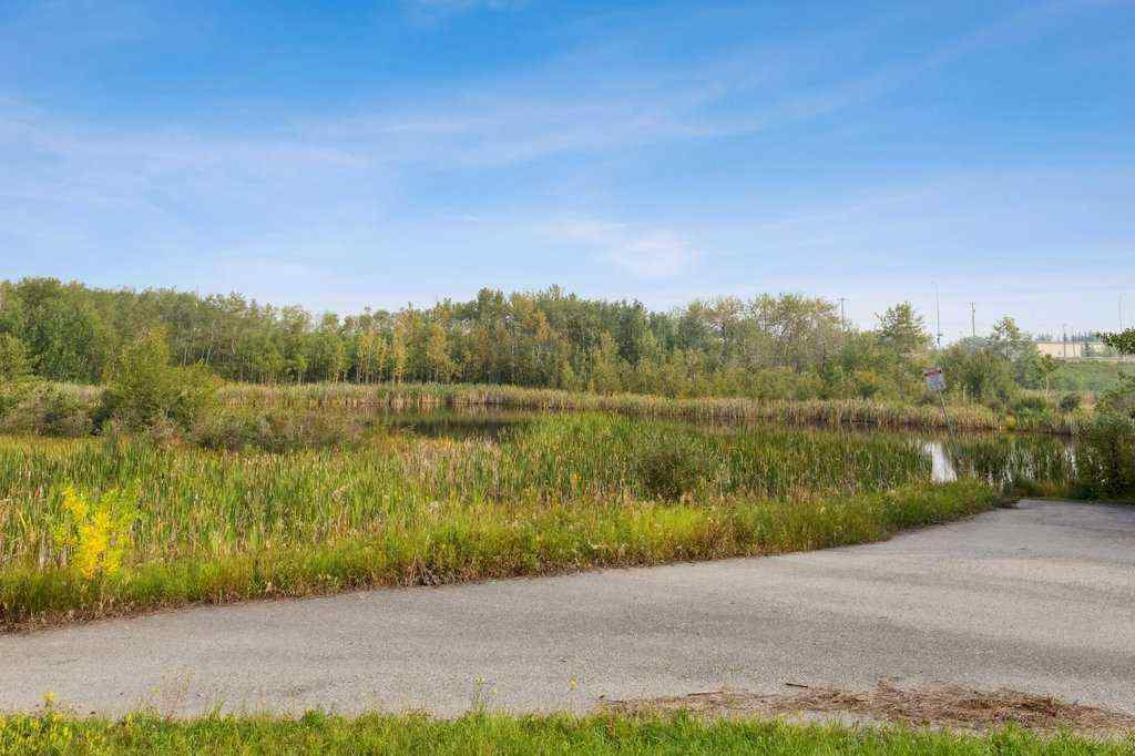 MLS® A2253379 - 16 Royal Oak Cape NW in Royal Oak Calgary, Residential