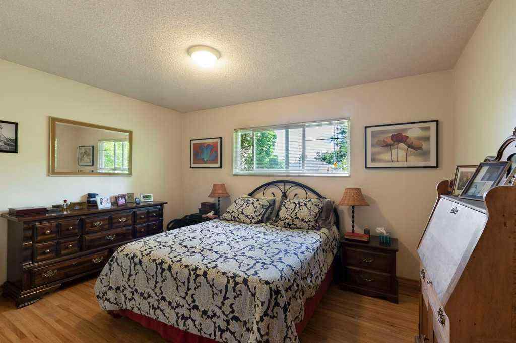 MLS® A2253381 - 2623 Glencastle Street SW in Glendale Calgary, Residential
