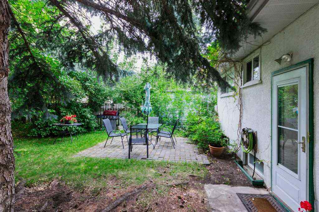 MLS® A2253381 - 2623 Glencastle Street SW in Glendale Calgary, Residential