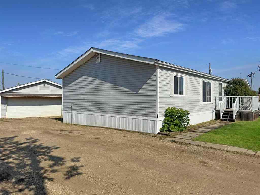 MLS® A2253382 - 9714 106 Avenue  in N/A Clairmont, Residential