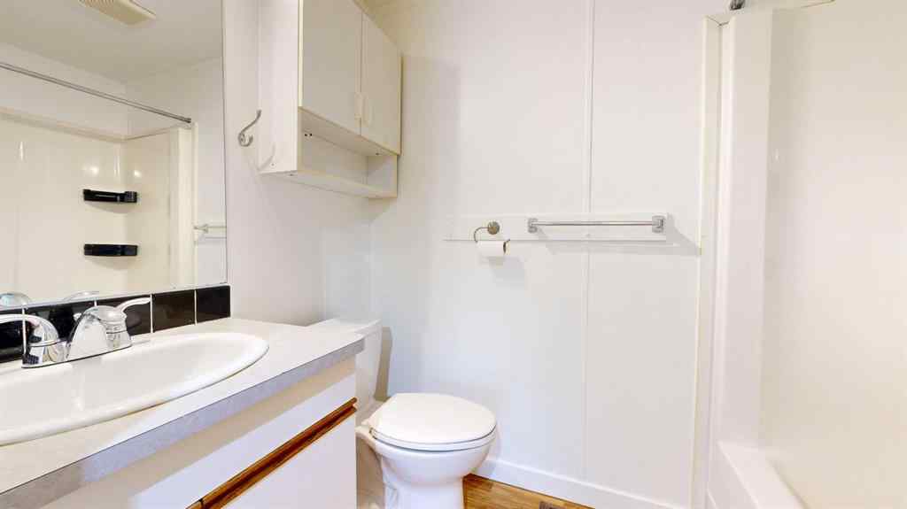 MLS® A2253382 - 9714 106 Avenue  in N/A Clairmont, Residential