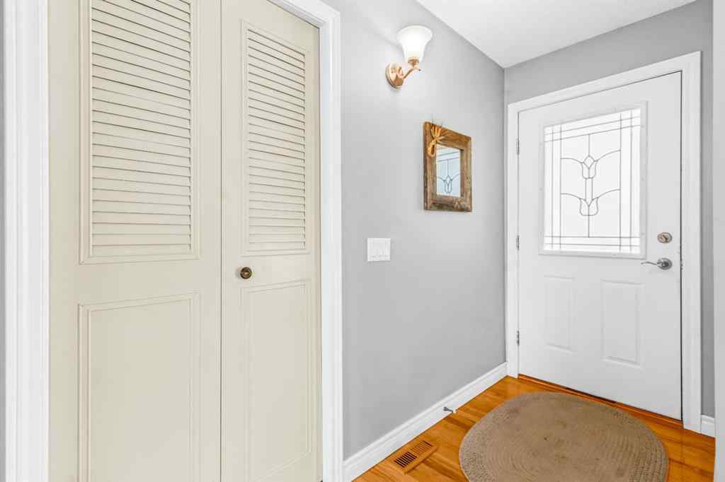 MLS® A2253387 - 1908 65 Street NE in Pineridge Calgary, Residential