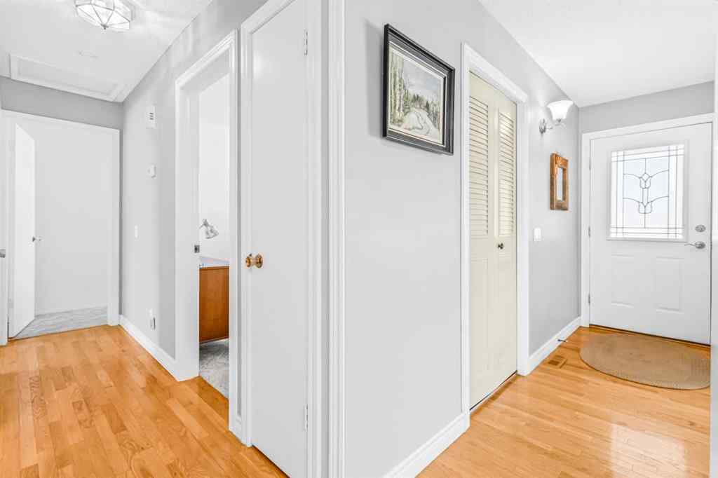 MLS® A2253387 - 1908 65 Street NE in Pineridge Calgary, Residential