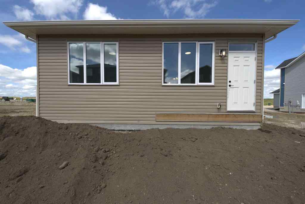 MLS® A2253391 - 1117 Iron Ridge Avenue  in NONE Crossfield, Residential