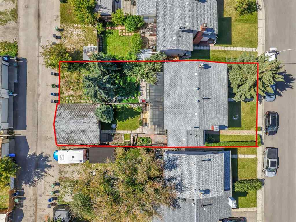 MLS® A2253394 - 8 Pinelore Place NE in Pineridge Calgary, Residential