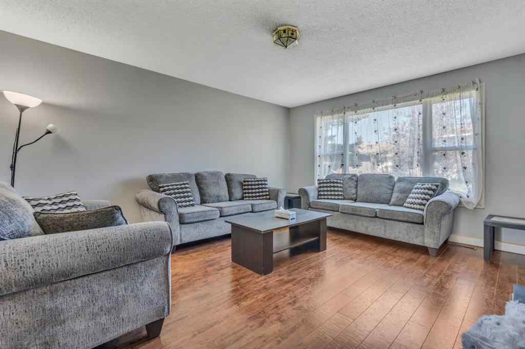 MLS® A2253394 - 8 Pinelore Place NE in Pineridge Calgary, Residential