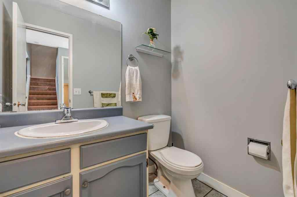 MLS® A2253394 - 8 Pinelore Place NE in Pineridge Calgary, Residential