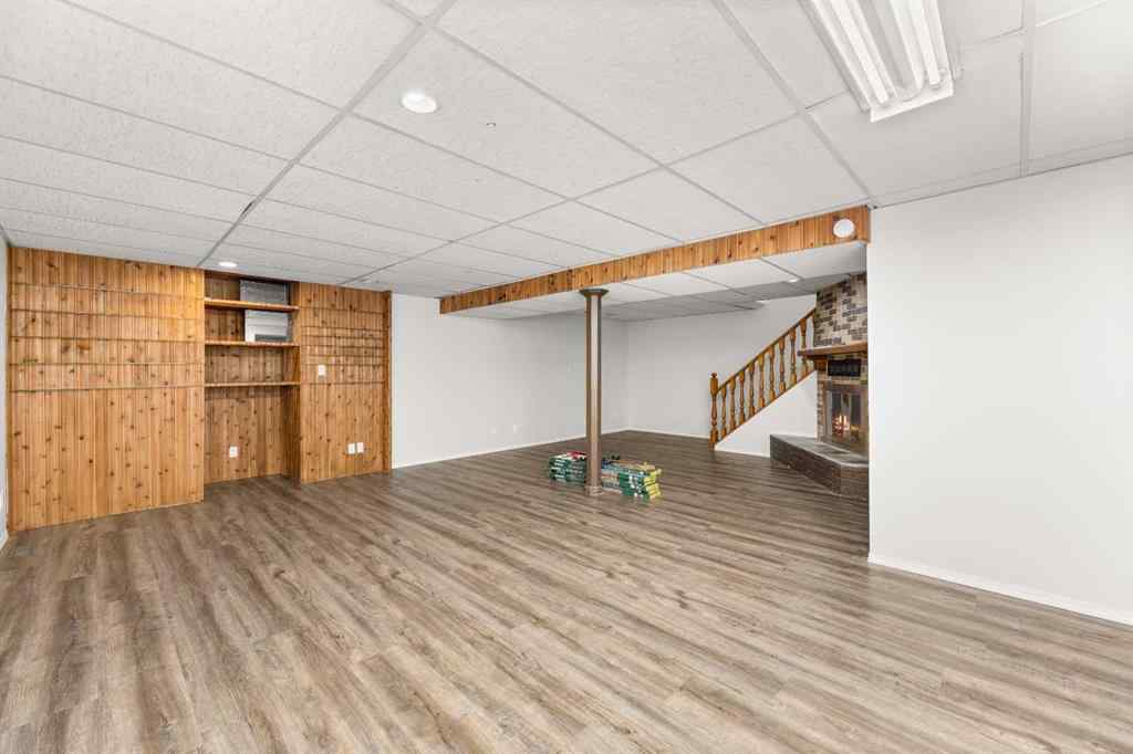 MLS® A2253396 - 5217 Shannon Drive  in NONE Olds, Residential
