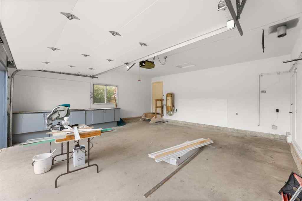 MLS® A2253396 - 5217 Shannon Drive  in NONE Olds, Residential