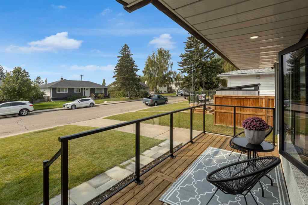MLS® A2253401 - 24 Canyon Drive NW in Collingwood Calgary, Residential