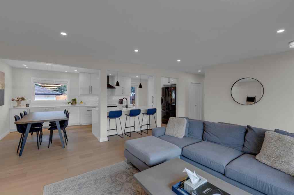 MLS® A2253401 - 24 Canyon Drive NW in Collingwood Calgary, Residential