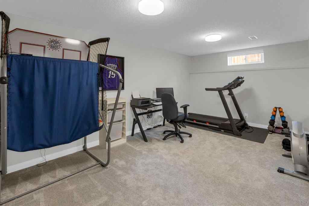 MLS® A2253401 - 24 Canyon Drive NW in Collingwood Calgary, Residential