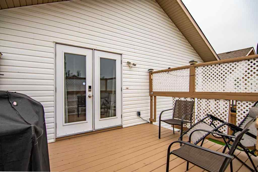MLS® A2253402 - 264 Lancaster Drive  in Lancaster Meadows Red Deer, Residential