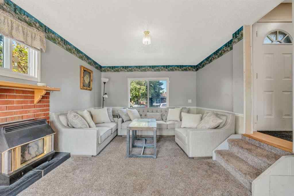 MLS® A2253403 - 4771 Rundlehorn Drive NE in Rundle Calgary, Residential