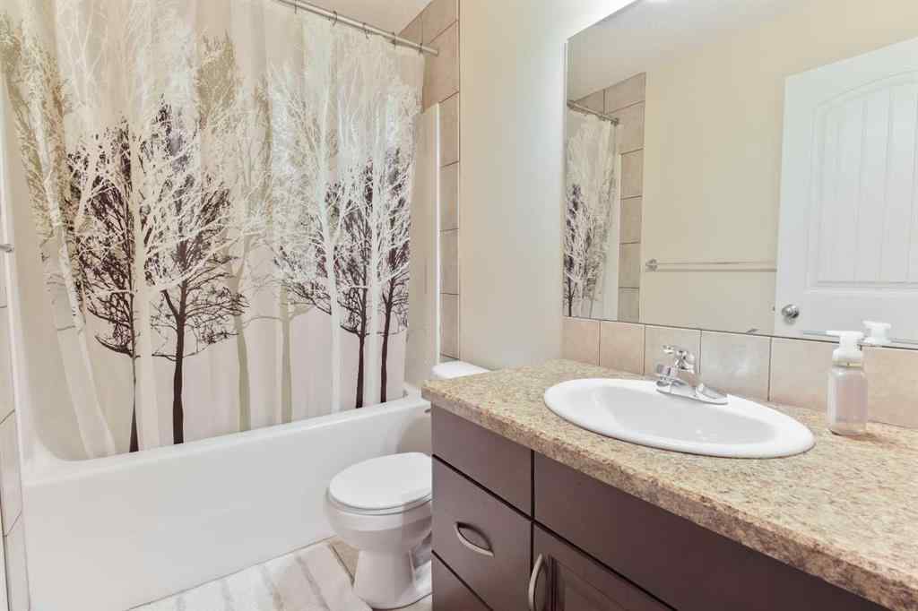 MLS® A2253408 - 223 Gateway Manor S in Fairmont Lethbridge, Residential